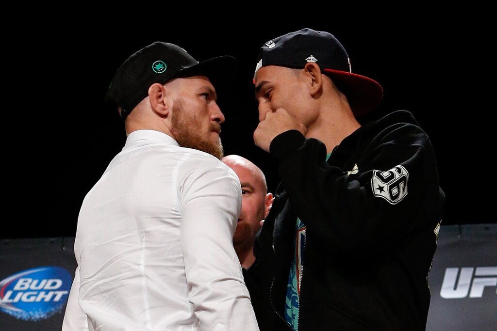 Max Holloway Conor McGregor