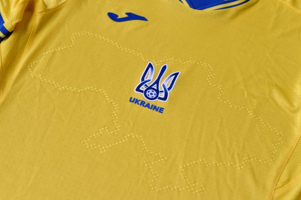 Ukraine Russia shirt