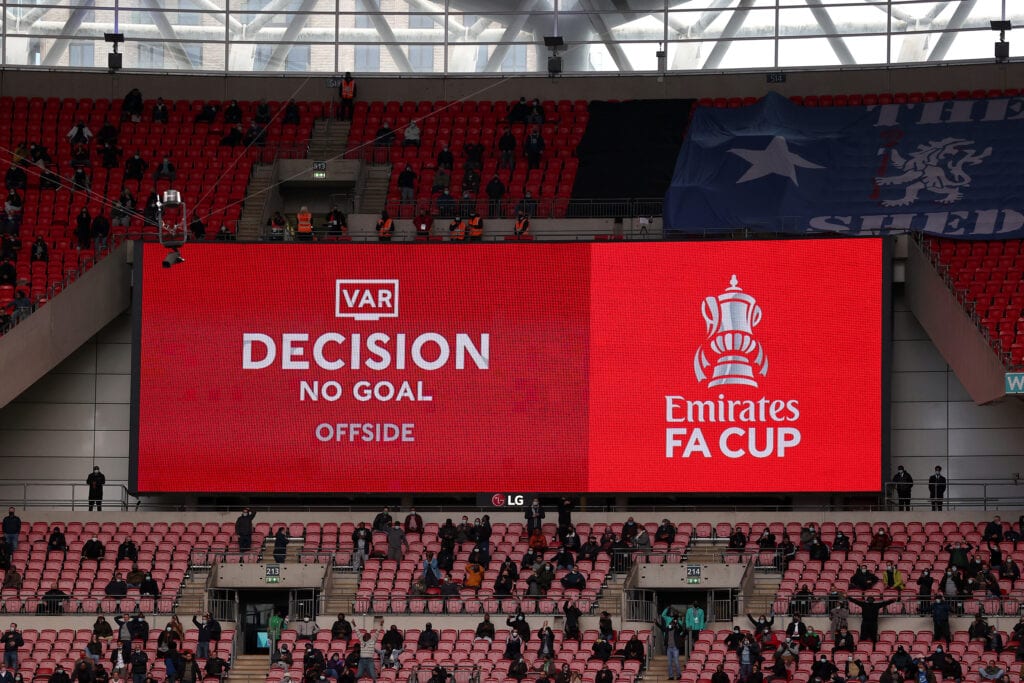 Premier League offside