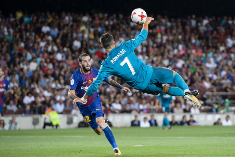 Cristiano Ronaldo: Top 5 Goals of a Football Phenomenon