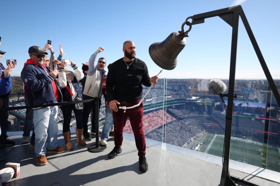 Lawrence Guy becoming a Keeper of the Light for the New England Patriots
