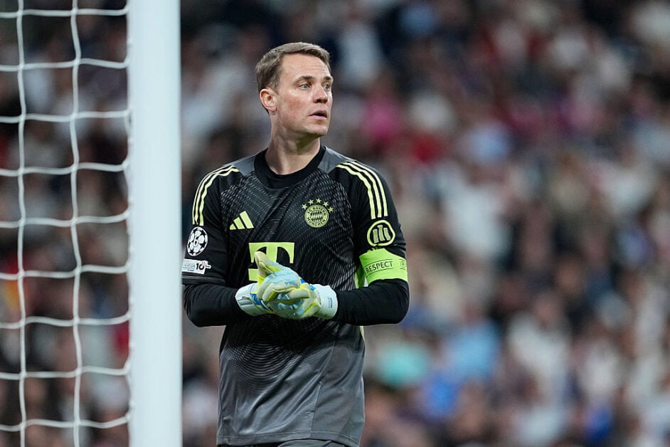 Manuel Neuer playing against Real Madrid