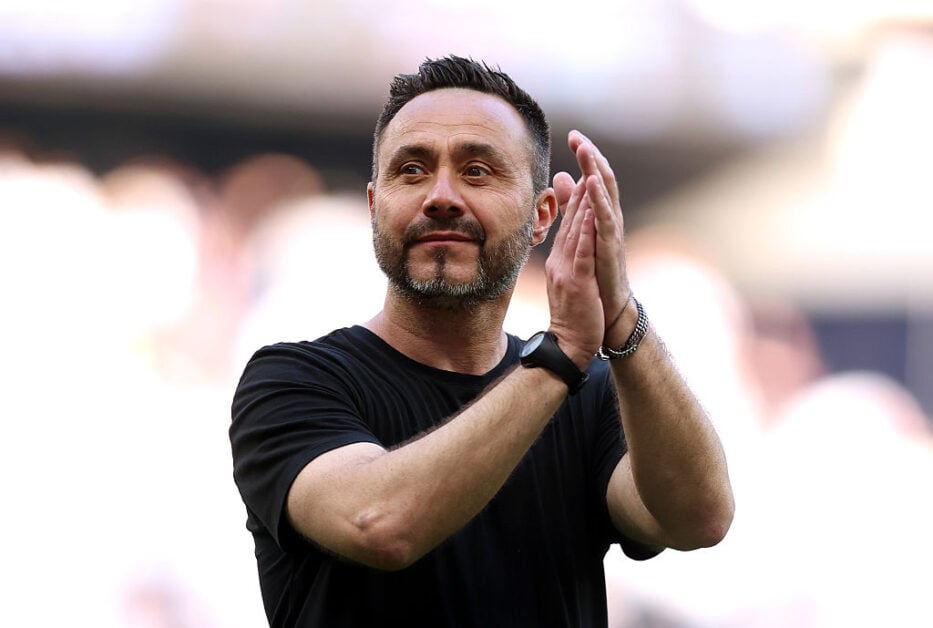Roberto De Zerbi managing Tottenham Hotspur