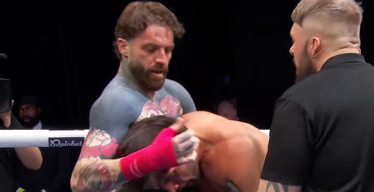 Aaron Chalmers and Jack Fincham fighting at BKB 57