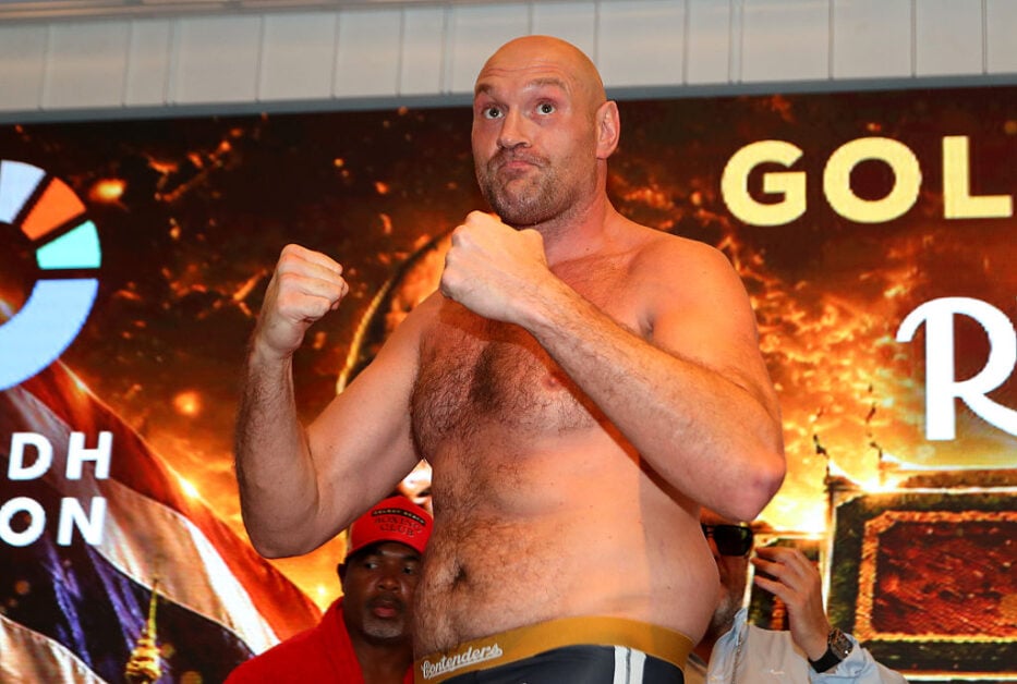 Tyson Fury weighs-in to fight Mariusz Wach