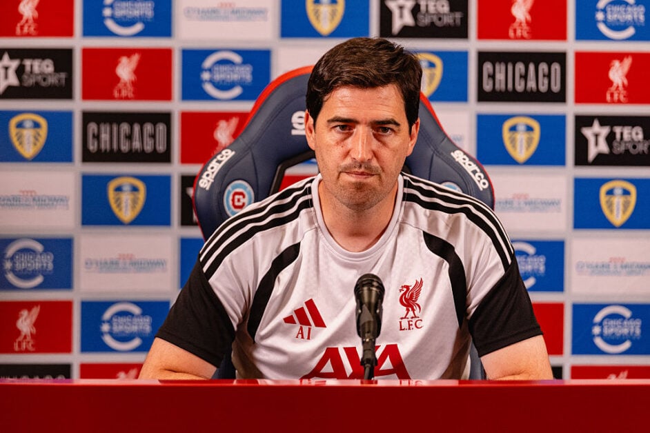 Andoni Iraola speaking to the media