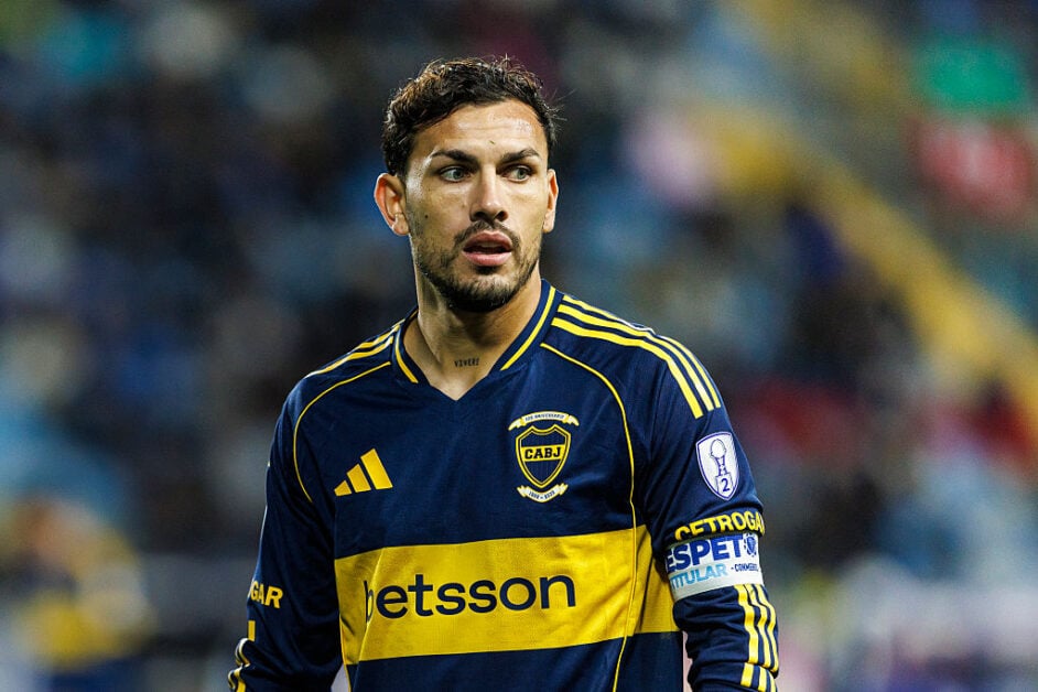 Leandro Paredes playing for Boca Juniors